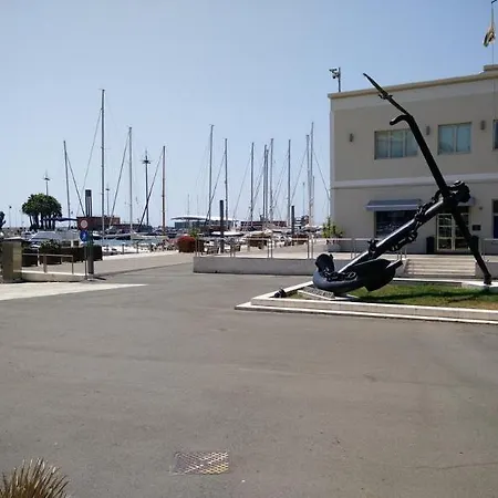 Inn Al Porto Di
